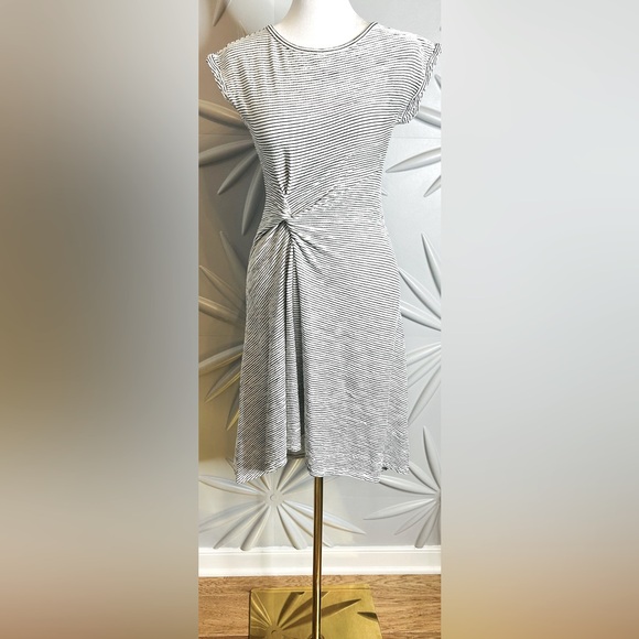 Max Studio XS black & white twist knot dress w/high low effect. Bust 32”-34” - Picture 1 of 5